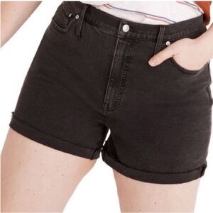 Madewell black high rise jeans short